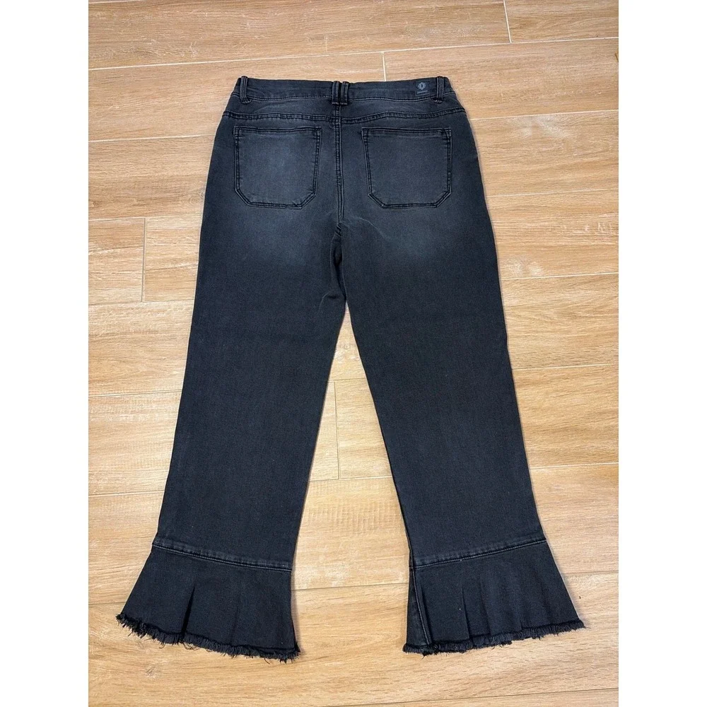 Democracy High Rise Ruffle Hem Jeans Faded Black Curve‎ Equality Size 6